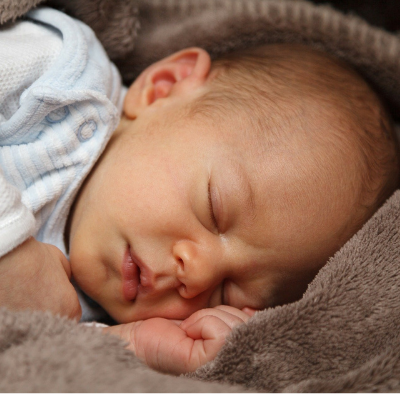 cómo tiene que dormir un bebé